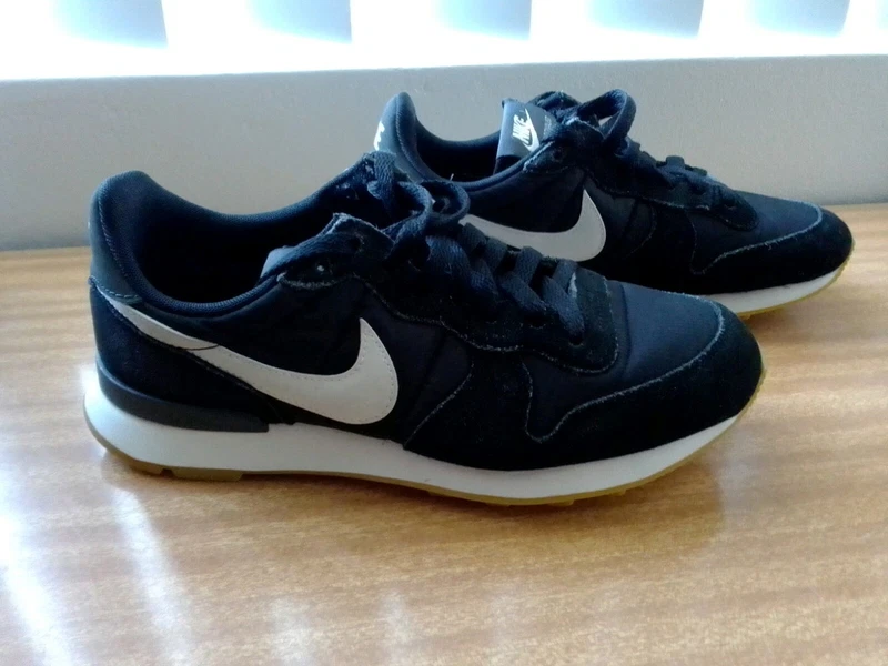 nike internationalist womens australia