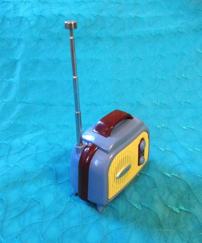 VTG. Mini Retro Blue FM Battery Operated Auto Scan Walgreens Radio #758006 - VGC - Picture 4 of 8