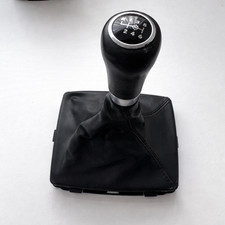 Genuine Mercedes C-class W204 Manual Gear Selector Knob With Gaiter,A2042677410