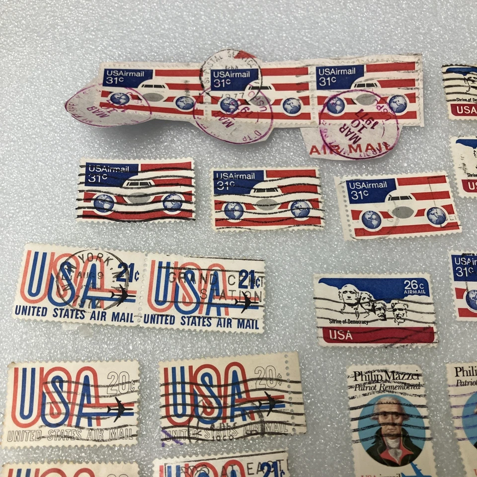 35 USED/Cancelled Vintage US Air Mail Stamps, 1950- 1975. $1 Ships. A DEAL! - Image 4 of 4