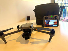 DJI Air 3 Ready to Fly Drone 4K, RC 2 Controller, Batteries, Charger, Props