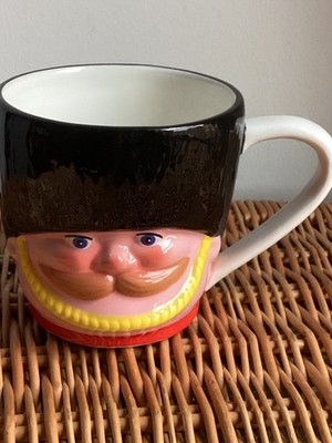 Cath Kidston Guardsman geformte Tasse groß unbenutzt Neuheit Sammlerstück Royal 