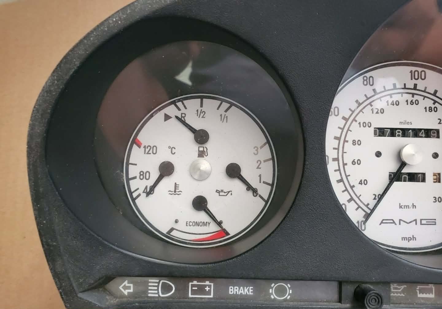 Mercedes R107 W124 W126 W201 AMG BRABUS  speedometer cluster conversion service 