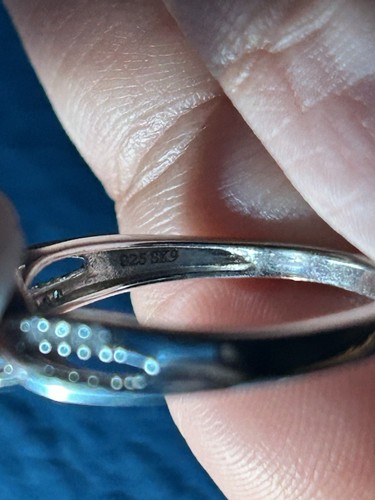 Love Lives Forever 1/5 CT.T.W. Natural Diamond Three-Stone Promise Ring - Picture 19 of 23