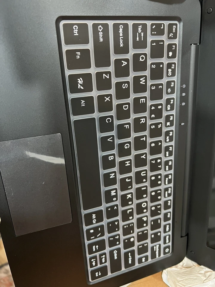 Laptop Computer Mini 10 Inch Quad Core Powered by Android 12 Netbook 64GB - Image 4 of 4