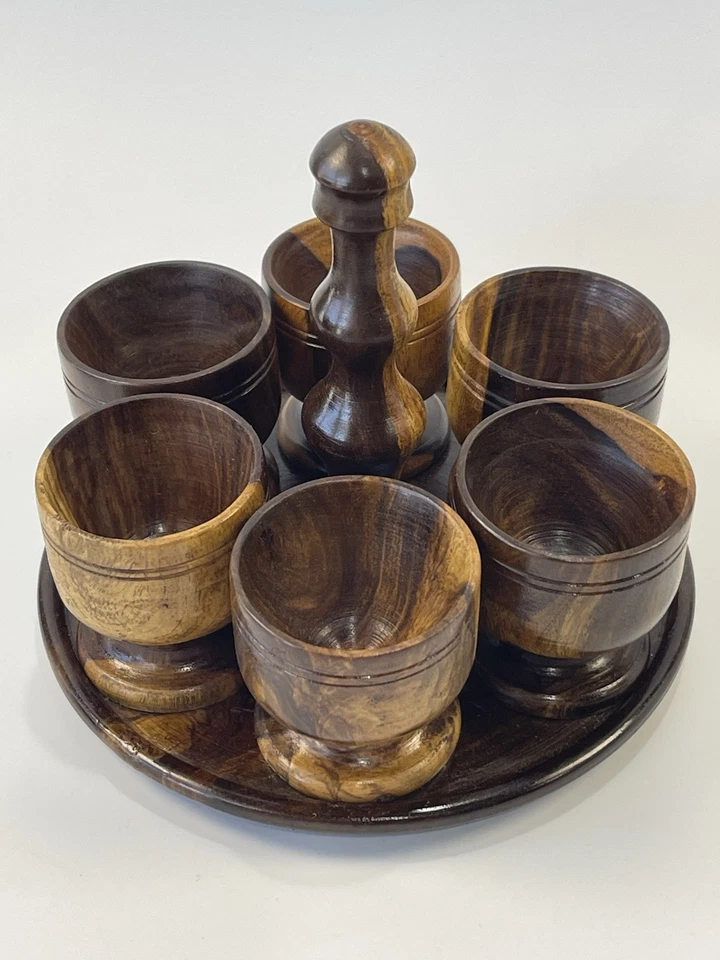Copas de madera con soporte para huevos de bandeja ~ posiblemente madera de oliva o teca de colección 4,5 pulgadas Foto 2 de 4