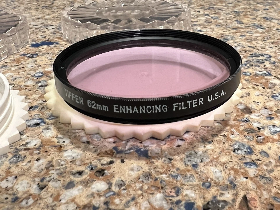Set of 3 Used 62mm Tiffen Filters: 80A + Sky 1-A + Enhancing Filter With Cases - Image 4 of 4