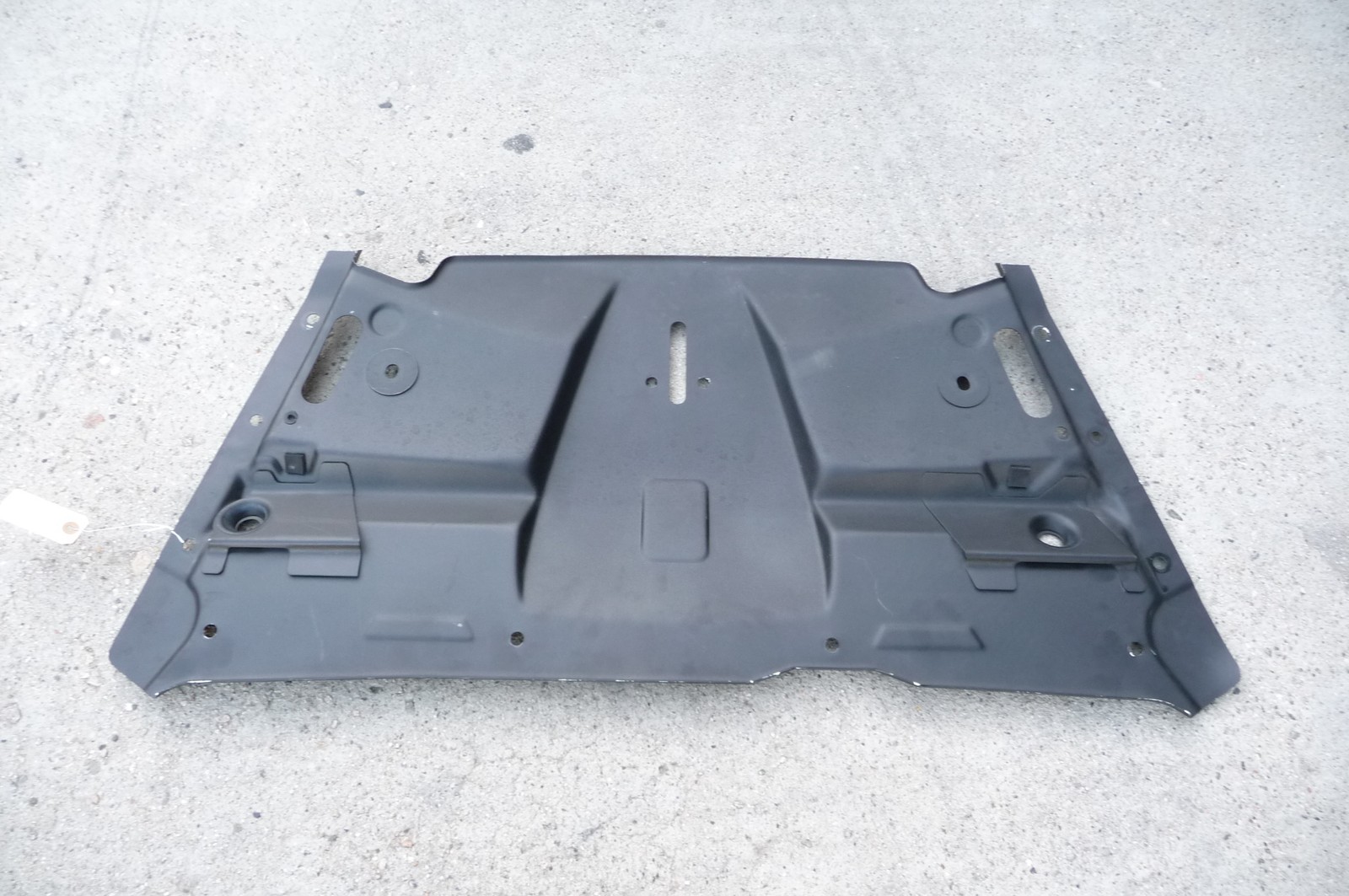 2014-2018 Aston Martin Vanquish Front Center Bottom Cover Shield CD33-8136-BA OE