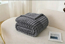 Throw Blanket for Sofas Couch Bed Faux Fur Soft Large Fleece Ribbed Blankets
