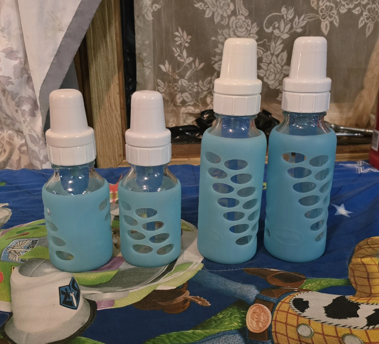 Dr. Brown's 2011Glass Baby Bottles embossed THIS MODEL DOES NOT LEAK Lot # 1