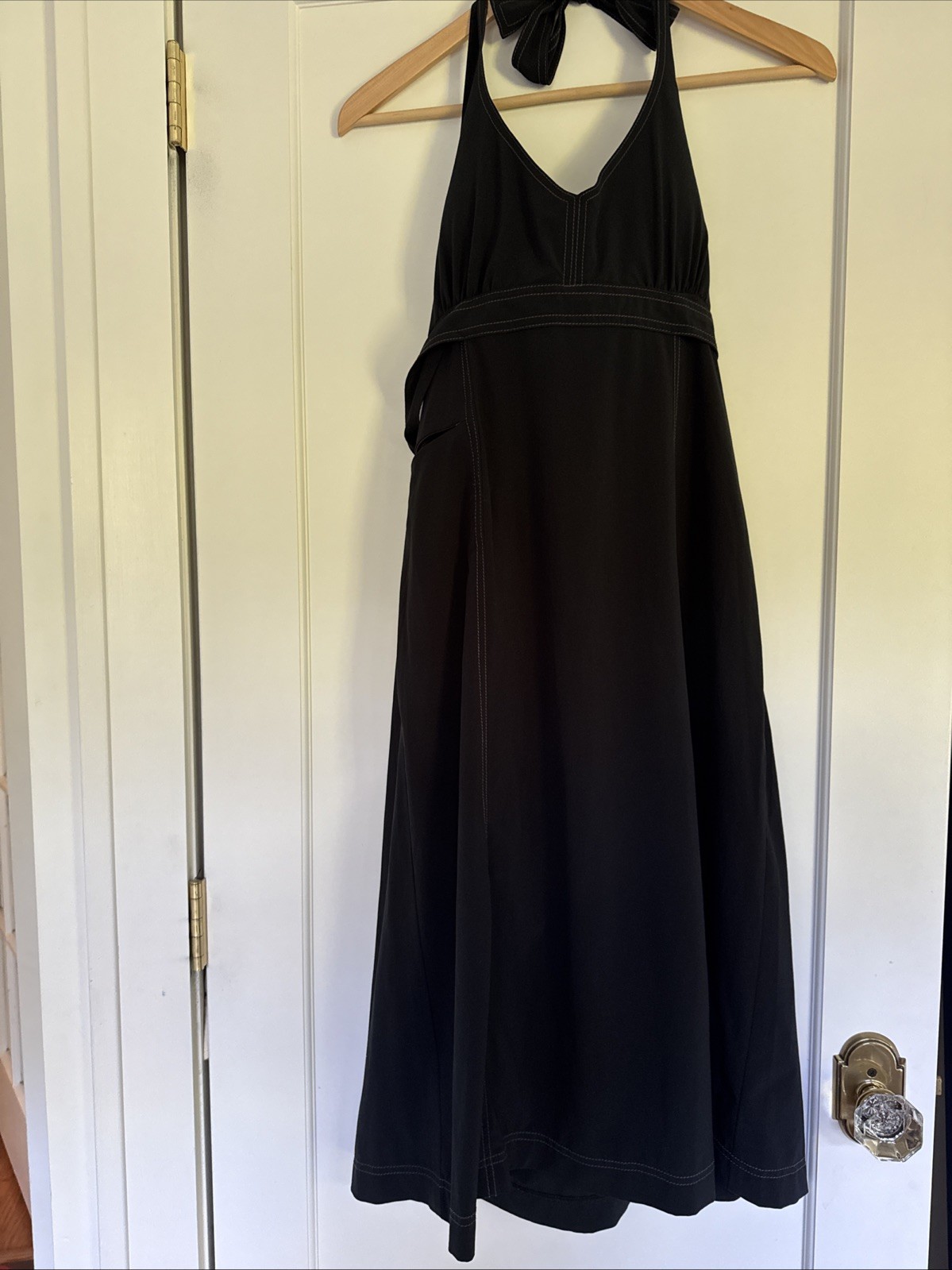 Athleta Women's Halter Dress Black Size Medium Built In Bra