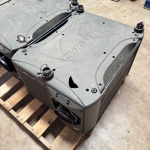 LOT OF 2 Christie Roadster S+16k DLP Projector 14000 ANSI AS IS Not Tested - Picture 14 of 14