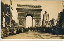Paris France RPPC Arc de Triomphe  Postcard WWI French in post war parade  1920s