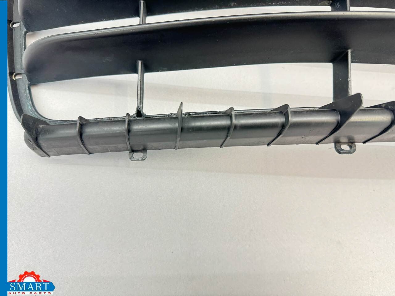 BMW Z3 Roadster Front Bumper Grille Trim Black Lower Center 9802 OEM