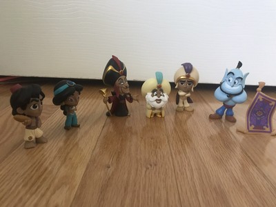 clear poseable stand for action figures