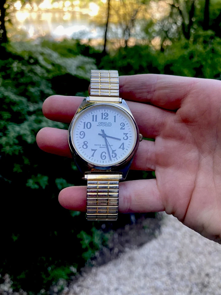 Vintage Gold-Tone Han Solo Watch 1990's - Image 4 of 4