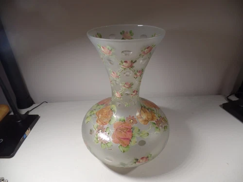 VINTAGE UNMARKED LARGE HAND PAINTED ROSES FROSTED GLASS VASE 12 1/8" TALL