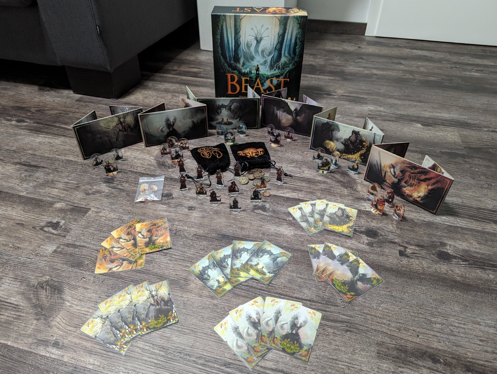 Beast Kickstarter Deluxe Brettspiel Boardgame Englisch Studio Midhall