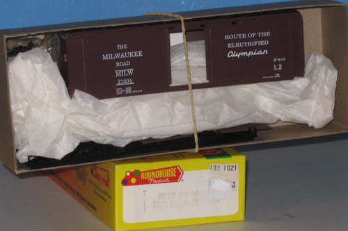 Kit de coche Roundhouse HO 40' caja acanalada horizontal, Milwaukee - Olympian, #21204 | Zustand: New