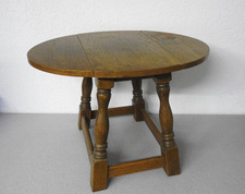 alter kleiner Holz Eiche klappbarer Couchtisch. Beisteltisch, 1950/60er Jahre