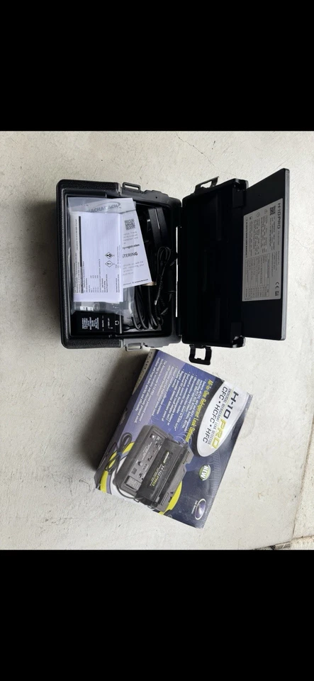 Detector de fugas de refrigerante universal ultra sensible Bacharach 3015-8004 Foto 2 de 4