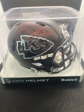 Jamaal Charles Cards and Memorabilia Guide 11