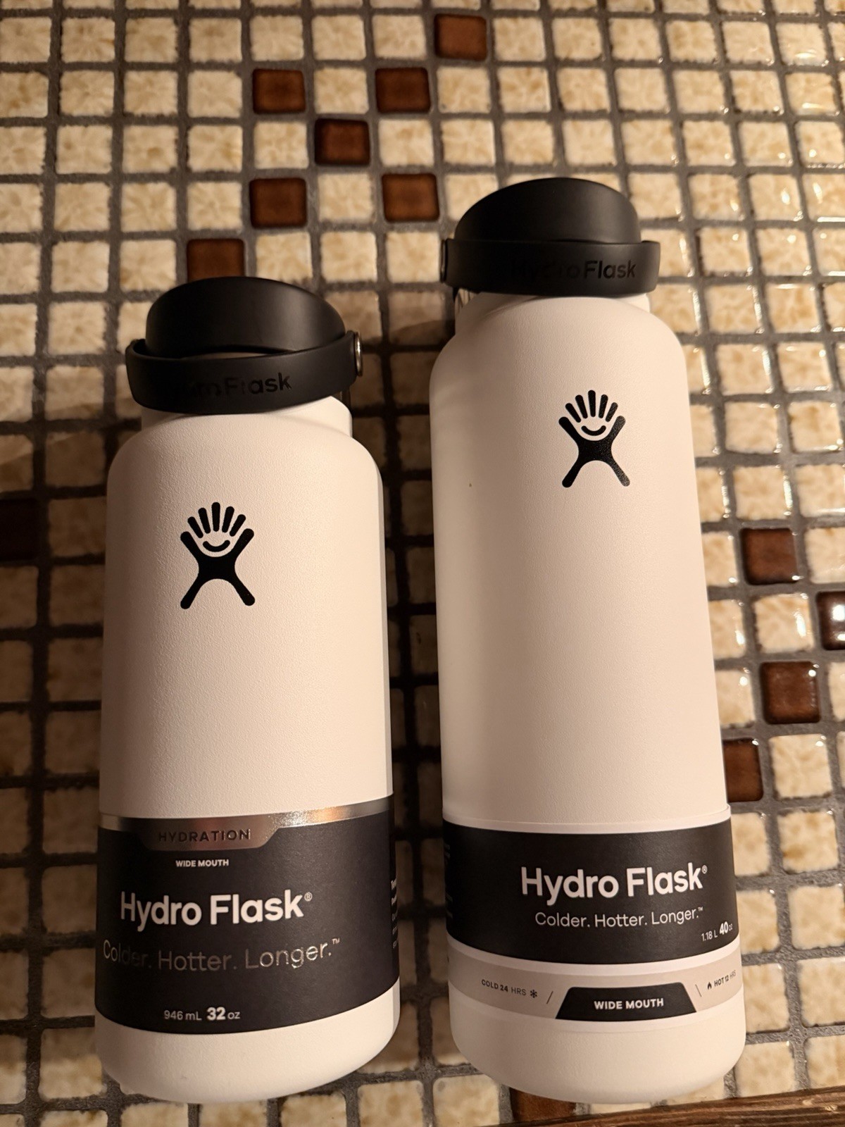 Set of 2 White Hydro Flask Wide Mouth 32 oz and 40 oz Insulated Water Bottles