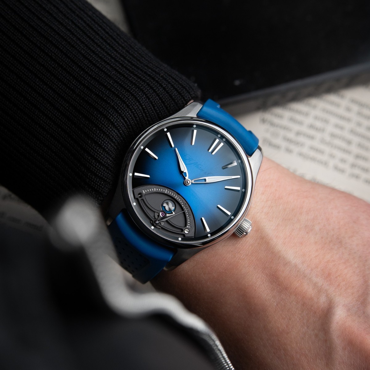 H.Moser & Cie. Pioneer Retrograde Seconds UNWORN 2026 Midnight