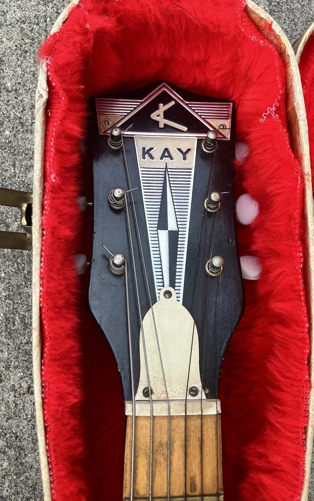 Picture 4 of 18