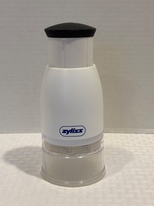 Zyliss Food Chopper Rotating Stainless Steel Blades Made in Switzerland