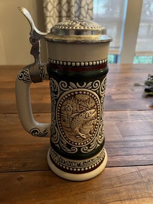 Handcrafted 1978 Avon Beer Stein The Strike Rainbow Trout  Point English Setter