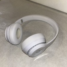 Beats by Dr. Dre Solo3 Wireless Gloss White On Ear Headphones
