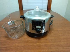 VINTAGE 1950's EVERBRITE Aluminum Cooker/Deep Fryer w/Basket Tested & Working