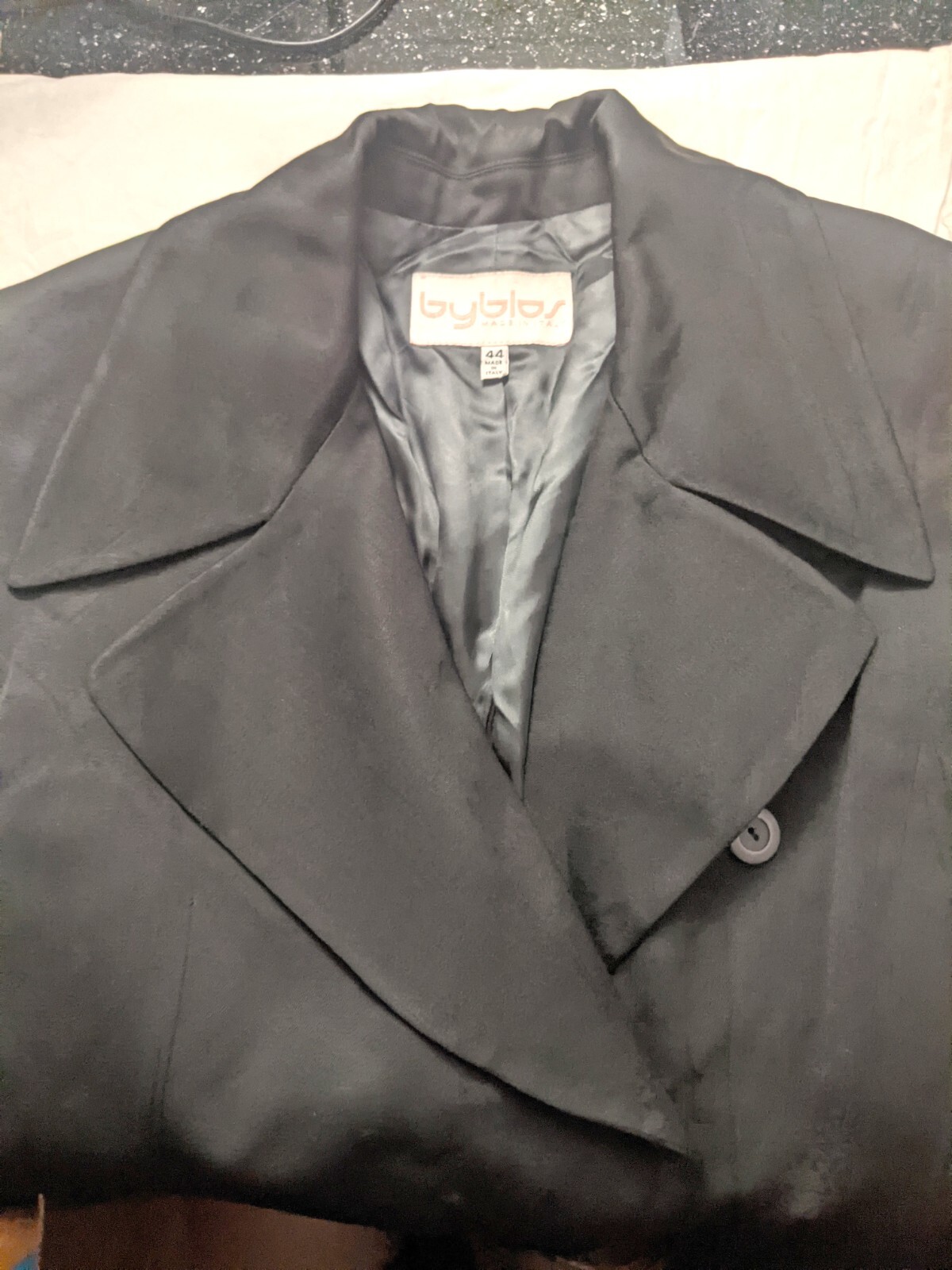 Picture 6 of 12