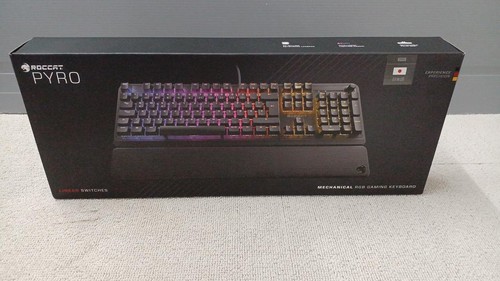 ROCCAT Pyro Mechanical Gaming Keyboard Good Condition Used - Picture 10 of 11