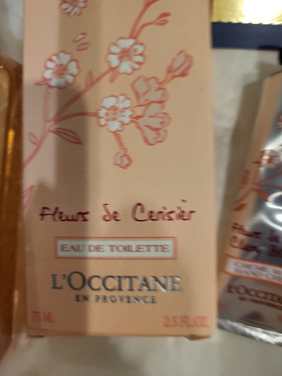 L'Occitane En Provence FLEURS DE CERISIER 3 Piece Gift Set