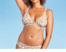 Women  s Shade  Shore Triangle Bikini Top White Floral Size XL