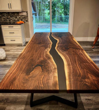 Schwarzer Epoxid Live Edge Esstisch? Handgefertigte Holzharz Möbel