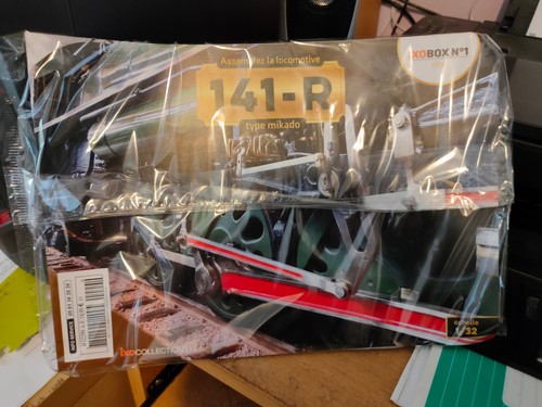 Locomotive Ixo 141-R Mikado 1945 E 1/32, Pièces 9-10-11-12, Neuve Sous Emballage