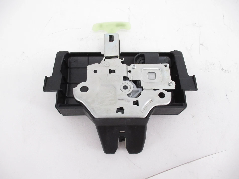Conjunto de bloqueo de pestillo de maletero genuino OEM Lexus 64600-75030 2010-2020 HS250h Foto 3 de 3