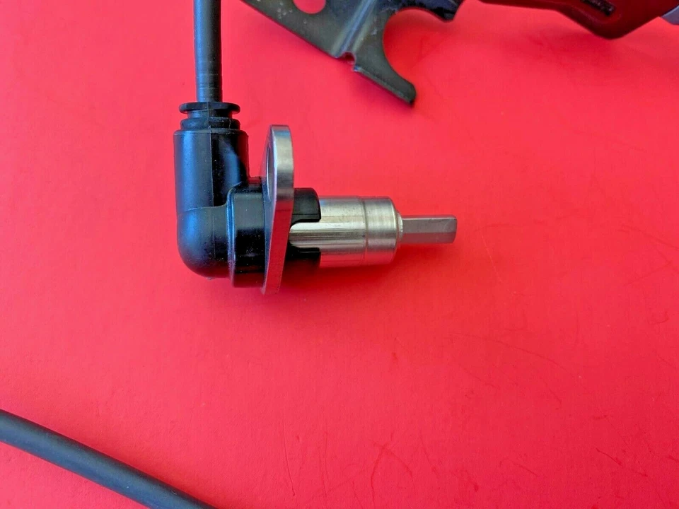 ABS Wheel Speed Sensor Rear Right Mazda ALS1139 fits 1996 Mazda Protege - Image 2 of 4