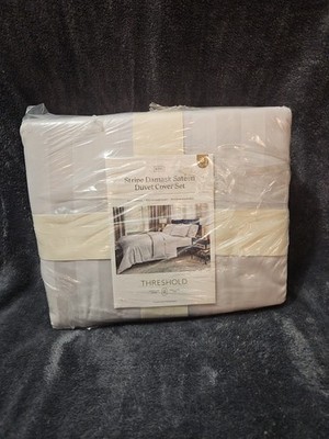 King Duvet 3 Pc Cover Set 300 Thread Ct  Stripe Damash Sateen - Threshold- Grey