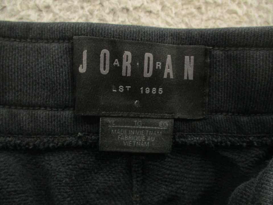 Calça de moletom Air Jordan cônica preta caimento solto cordão masculina tamanho XL X-grande - Imagem 2 de 4