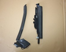 Mercedes R171 Gummidichtung Fenster schacht Hinten Links Dichtung A 1716700138 Mercedes R171 Gummidichtung Fenster schacht Hinten Links Dichtung A 1716700138