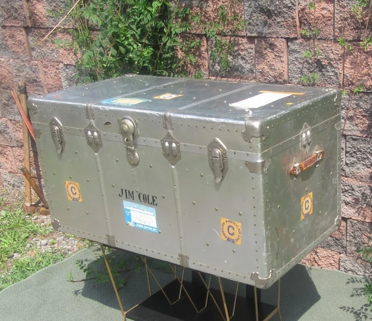 JAMSON Hong Kong ALBANA Alemania Aluminio Vuelo Aéreo Aviador Vapor Baúl Cofre Foto 4 de 4