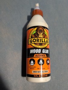 Gorilla Ultimate Waterproof Wood Glue, Natural Wood Color, 18 Ounce