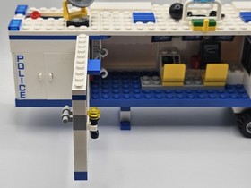 LEGO City Set #60044 Mobile Police Unit 100% Complete! Retired! Clean! NM+ -MB