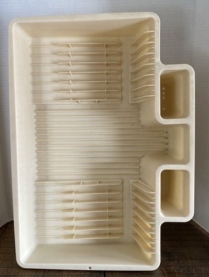 Rubbermaid Vintage Beige Dish Dry Drainer Large Plastic Drying