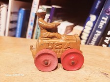 NICE 1930s MANOIL 72 LEAD DIME STORE G.I. SOLDIER TRACTOR W/ DRIVER