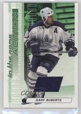 2003-04 ITG Action Game-Used Jerseys Emerald /200 Gary Roberts #M-145 t3w